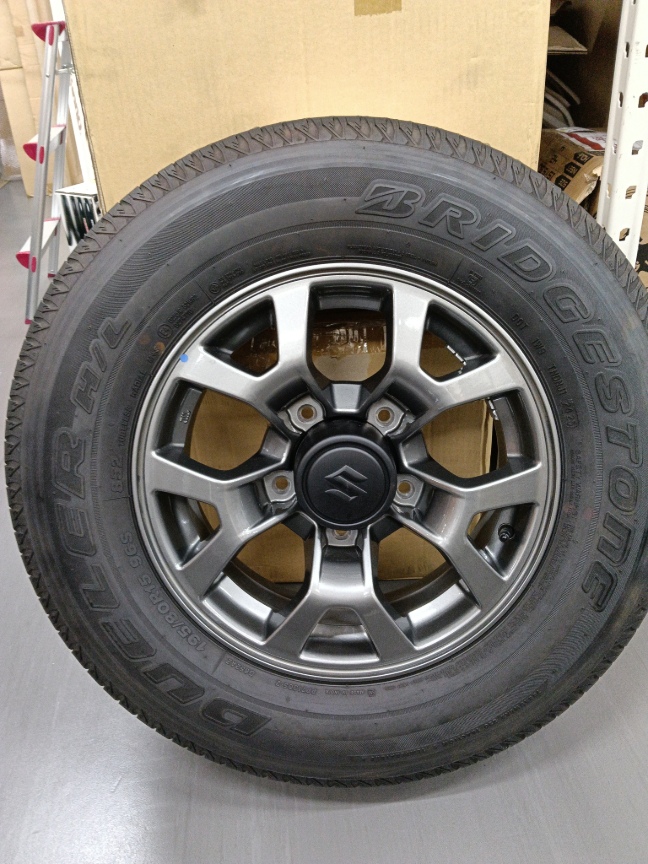 スズキ純正　ジムニーシエラ／ノマド用 15ｲﾝﾁ純正ホイール